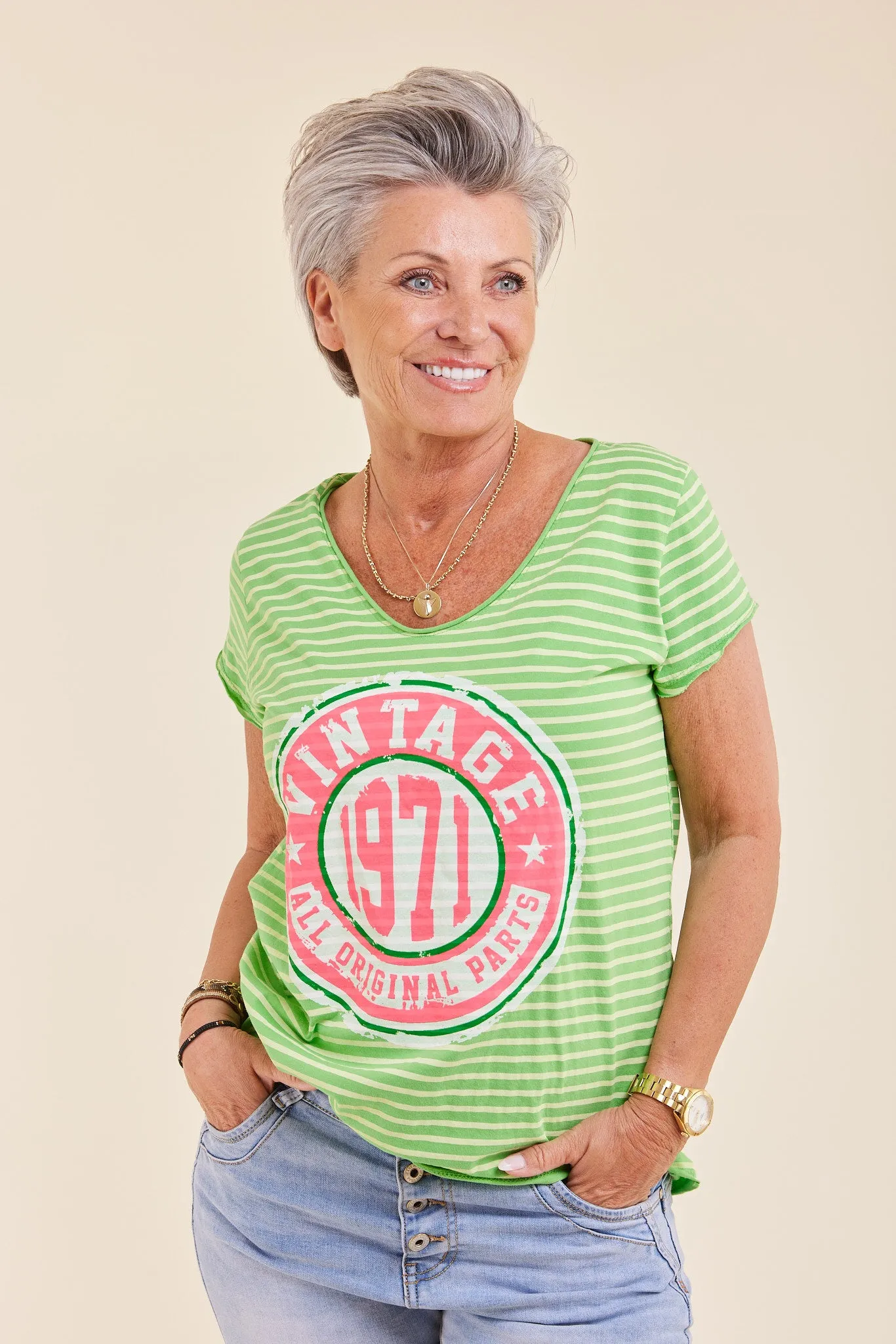 1530 T-shirt | Gucci stripe | T-shirt fra Marta du Chateau
