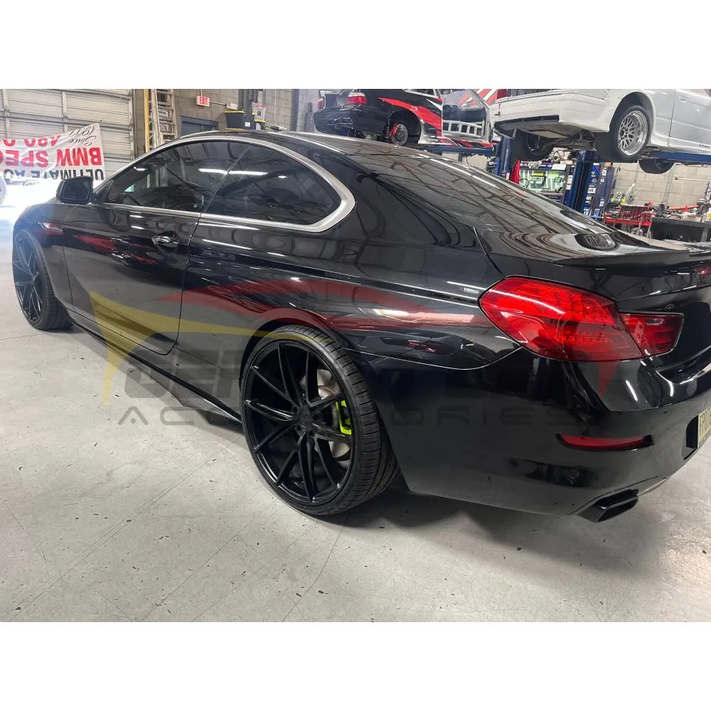 2013-2018 BMW 6-Series/M6 Carbon Fiber V Style Side Skirts | F06/F12/F13