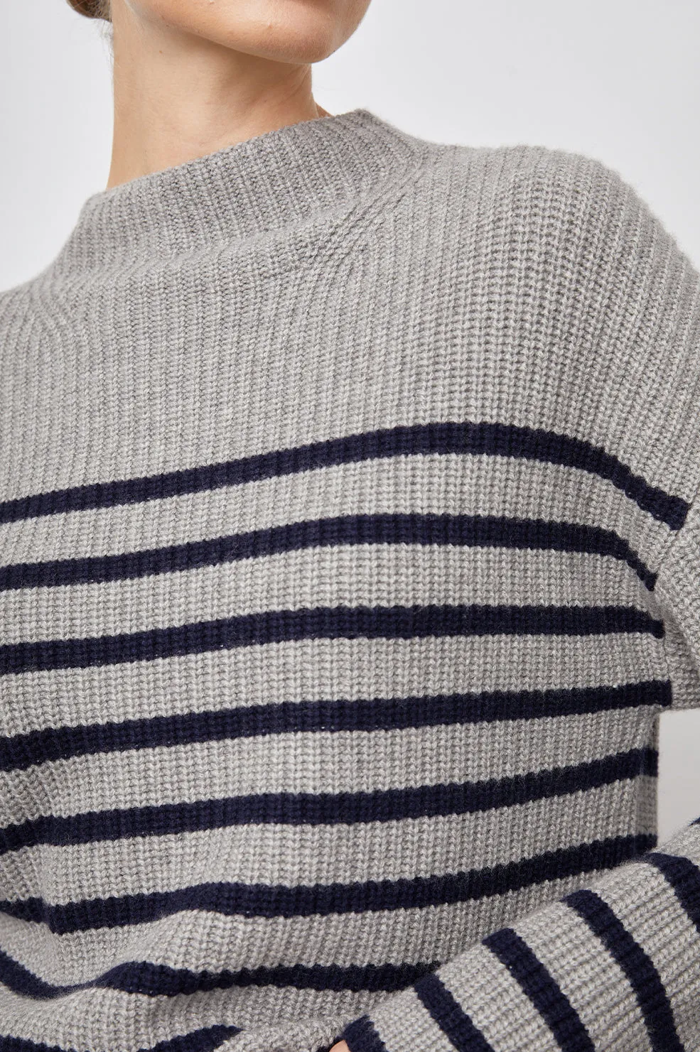 CLAUDIA SWEATER - HEATHER NAVY STRIPE