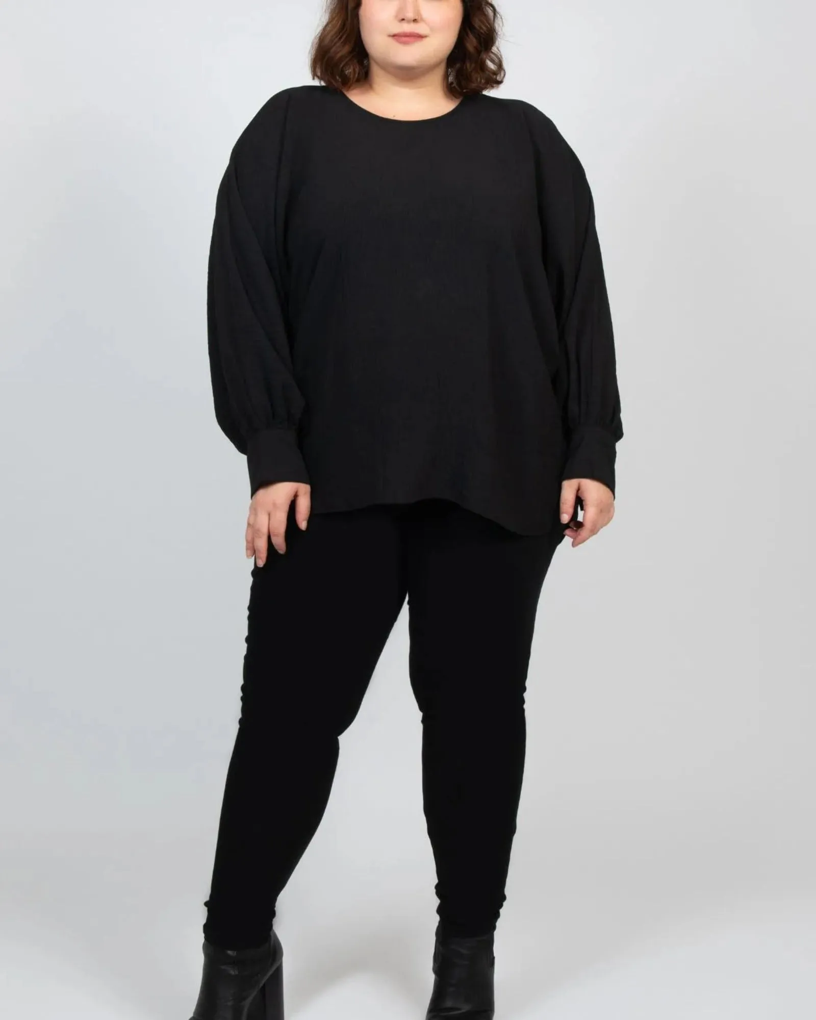 Eloise Oversized Blouse Long Sleeves Solid | Black