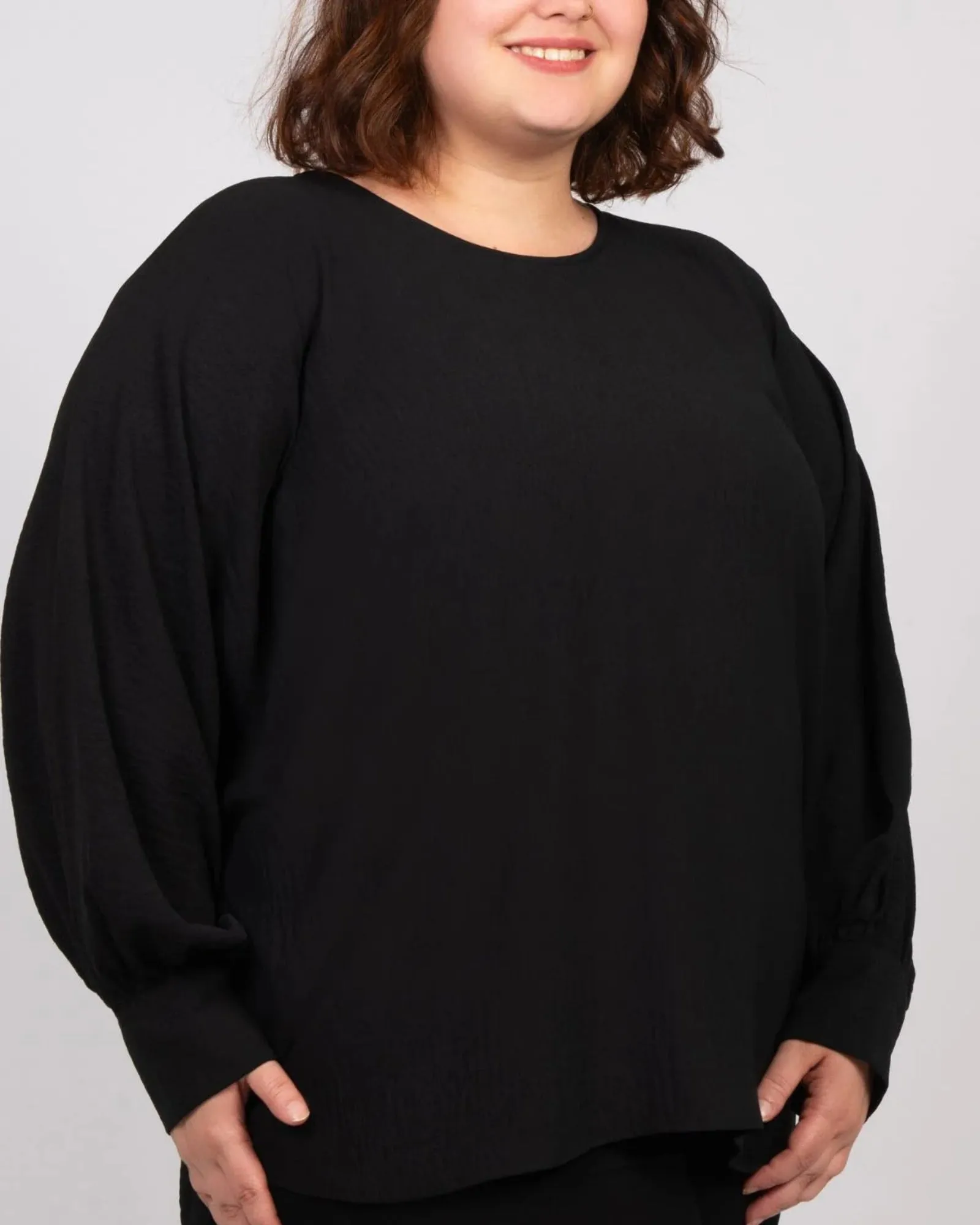 Eloise Oversized Blouse Long Sleeves Solid | Black