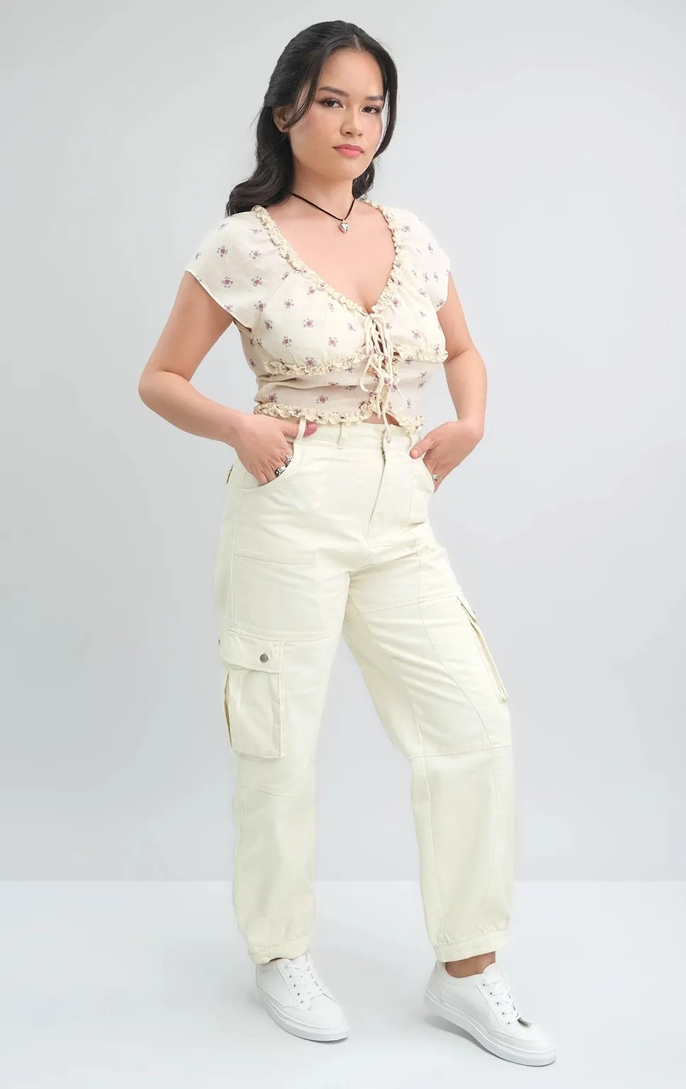 FLORAL ROMANTIC BLOUSE WITH RUFFLE AND TIE UP DETAIL