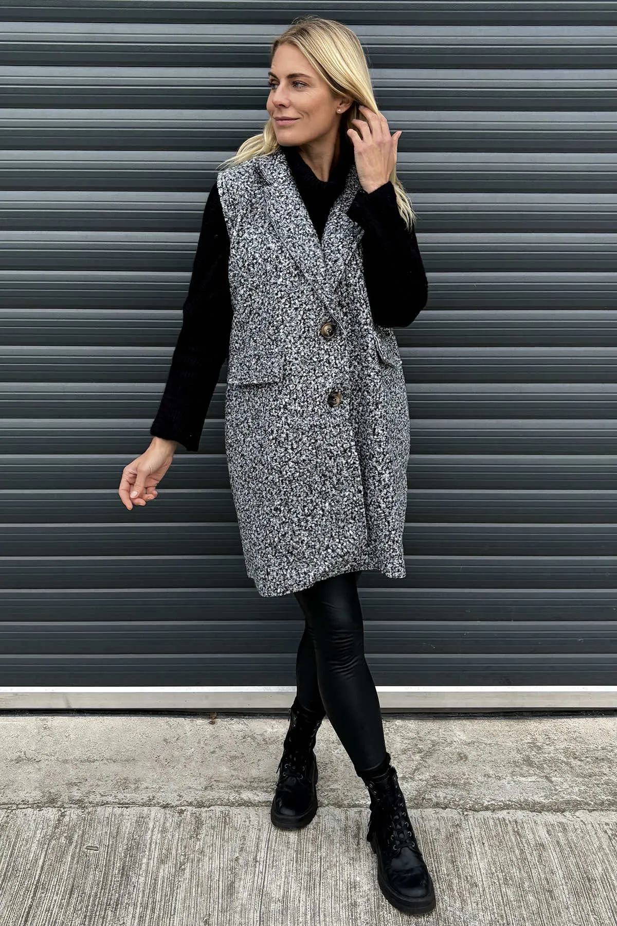 Nori Boucle Fleck Gilet Grey