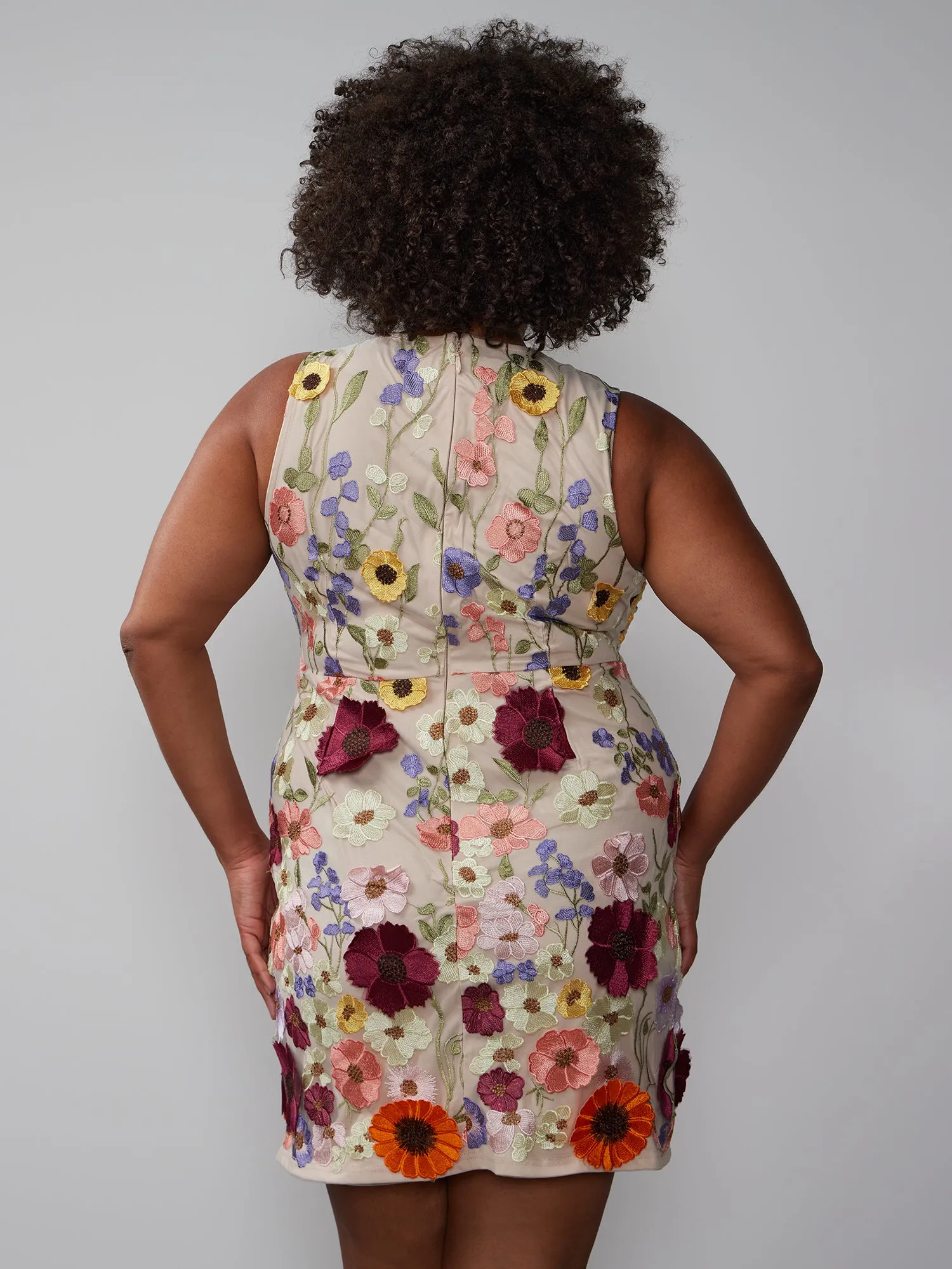 Plus 3D Floral Shift Mini Dress