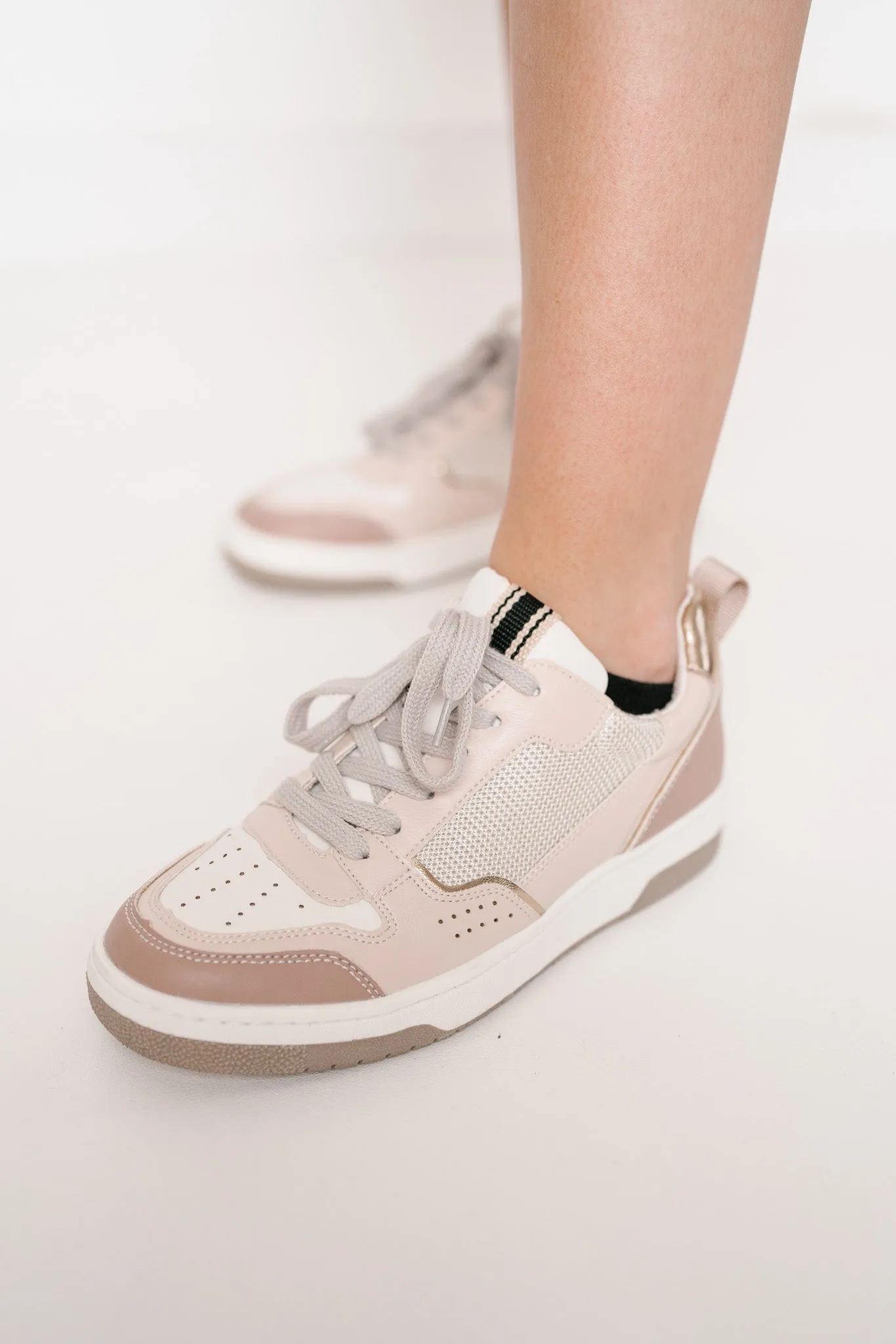 Romi Sneaker