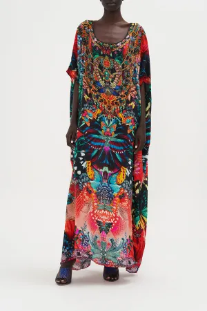 ROUND NECK KAFTAN IN A FLUTTER